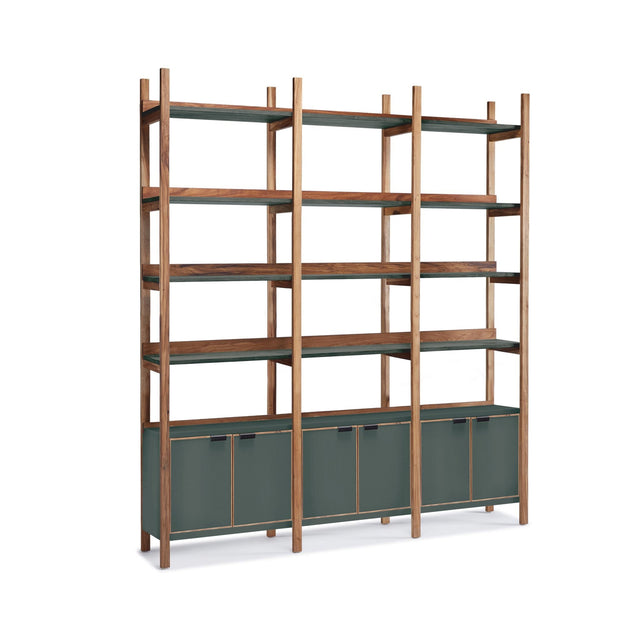 Biblioteca Escalera con Bajo Puertas - Talleres Sustentables